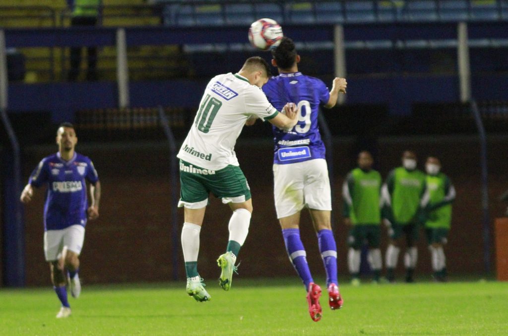 Goias perde para Avai pela serie B