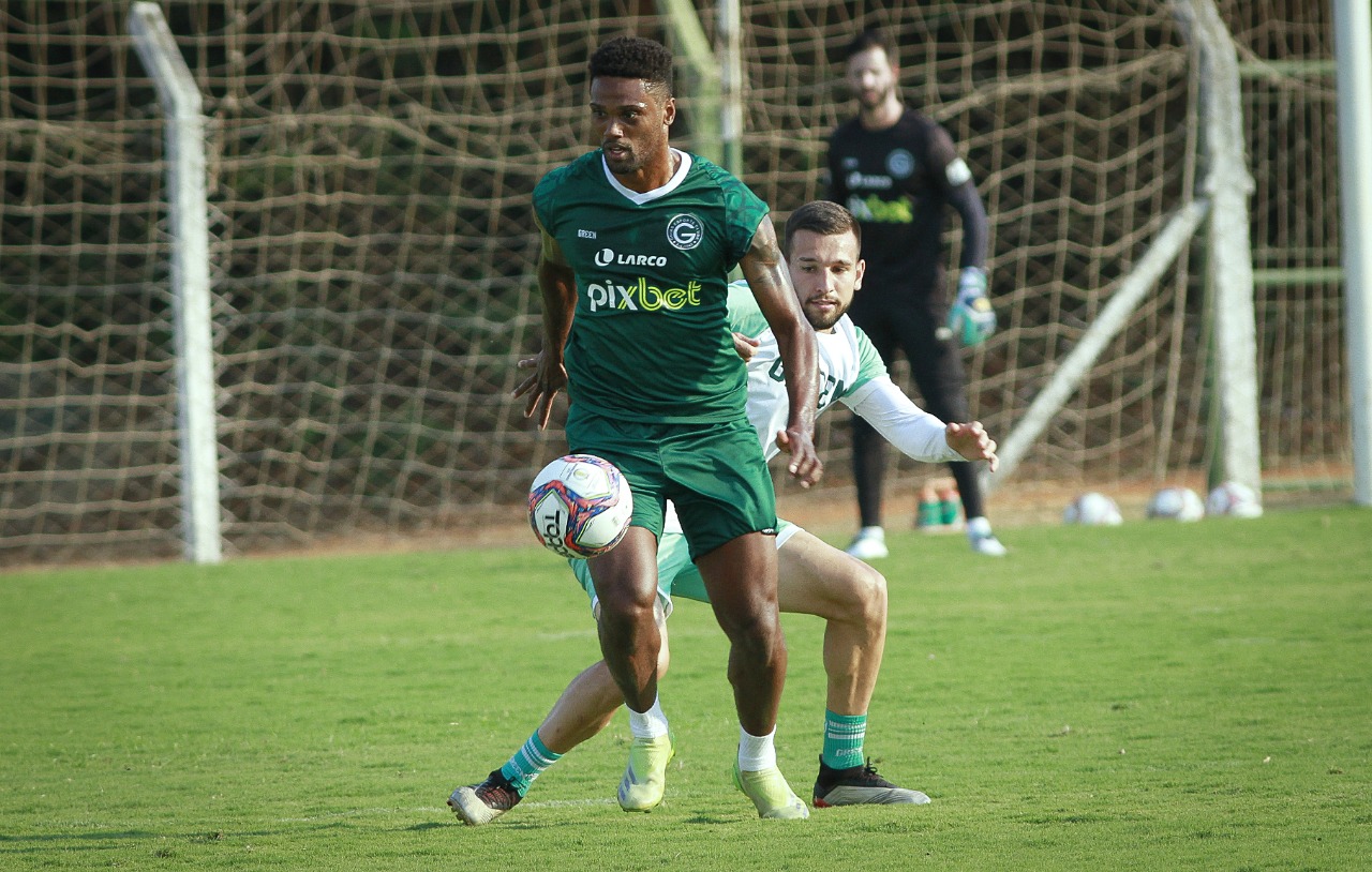 Verdão Inicia Os Preparativos Para O Confronto Direto Com Crb Em Maceió Al Goiás Esporte Clube