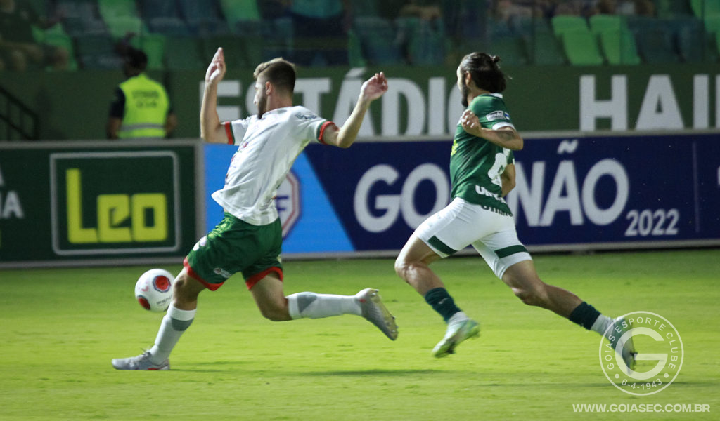 Com gol e assistência de Élvis, Goiás bate a Jataiense na Serrinha